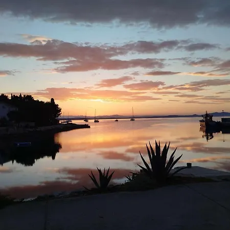 Sea Reflections