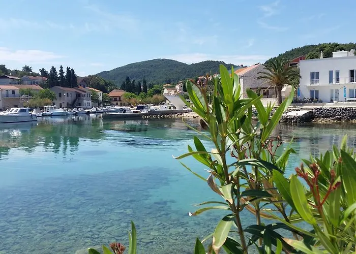 아파트 Sea Reflections *